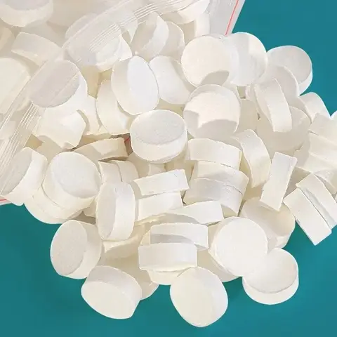 자세히 둘러보기 100pcs 캠핑 일회용 압축 수건 여행 호텔 휴대용 페이스 워시 타올 흡수성 수건 전술 캠핑 용품