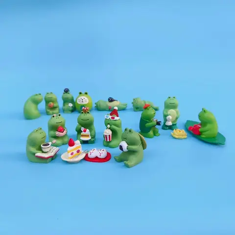 1. **촉감 텍스처**: 슈퍼 소프트 치즈 빵처럼 부드럽고 탄력 있는 질감을 제공하여 손으로 눌렀을 때 편안한 느낌을 주며 스트레스 해소에 도움을 줍니다. 1pc 일본 녹색 개구리 일본 미니어처 인형 수지 공예 장난감 책장 장식 홈 룸 소장 장면 장식