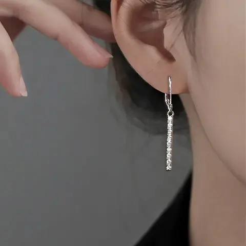 Go To 자세히 둘러보기 925 스털링 실버 스퀘어 한 문자 스트립 지르콘 술 후프 귀걸이 여성을위한 파인 쥬얼리 하이 럭셔리 빈티지 액세서리
